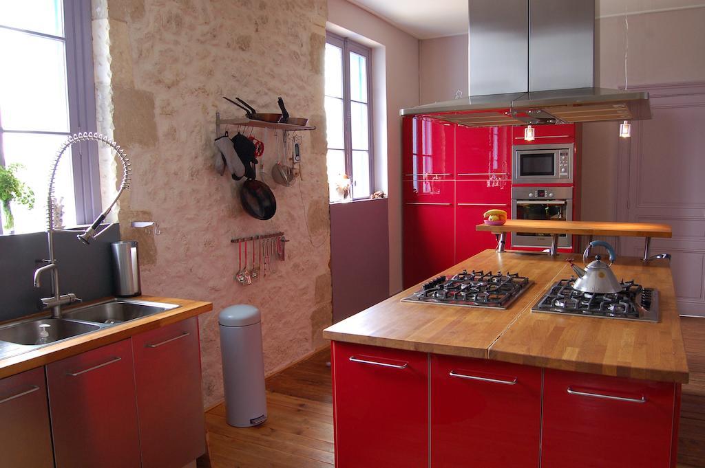 La Vieille Ecole Bed and Breakfast Bourgougnague Zewnętrze zdjęcie